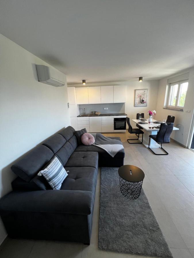 Apartman Ana Sveti Anton (Krk) Exterior foto