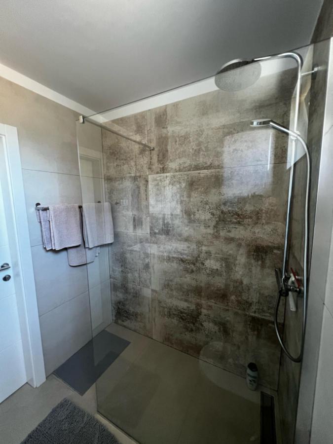 Apartman Ana Sveti Anton (Krk) Exterior foto